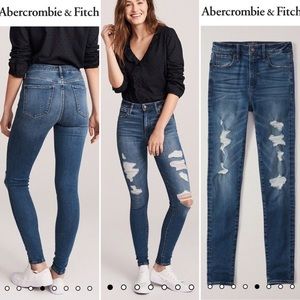 Simone High Rise Super Skinny Jeans (25R)